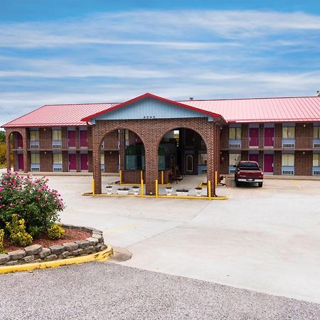 Express Inn Юрика Спрингс Экстерьер фото